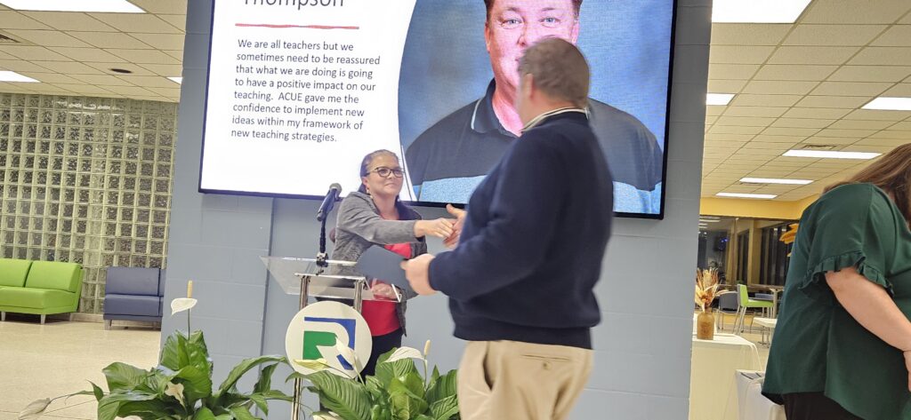 RCC pins 47 faculty members during ACUE ceremony