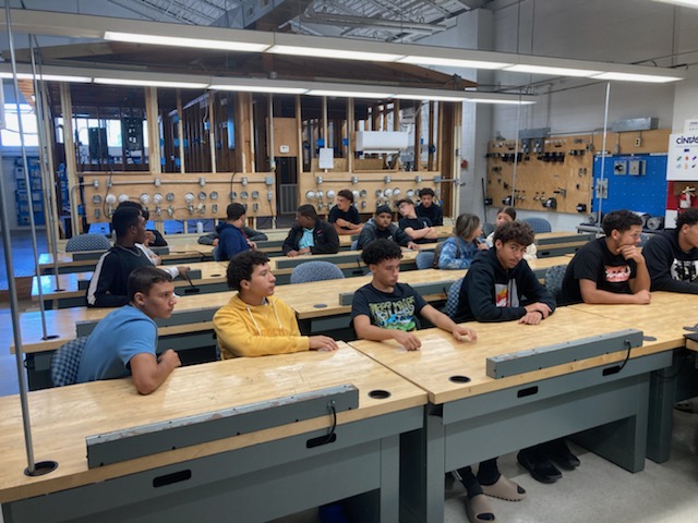 Electrical Technology Class
