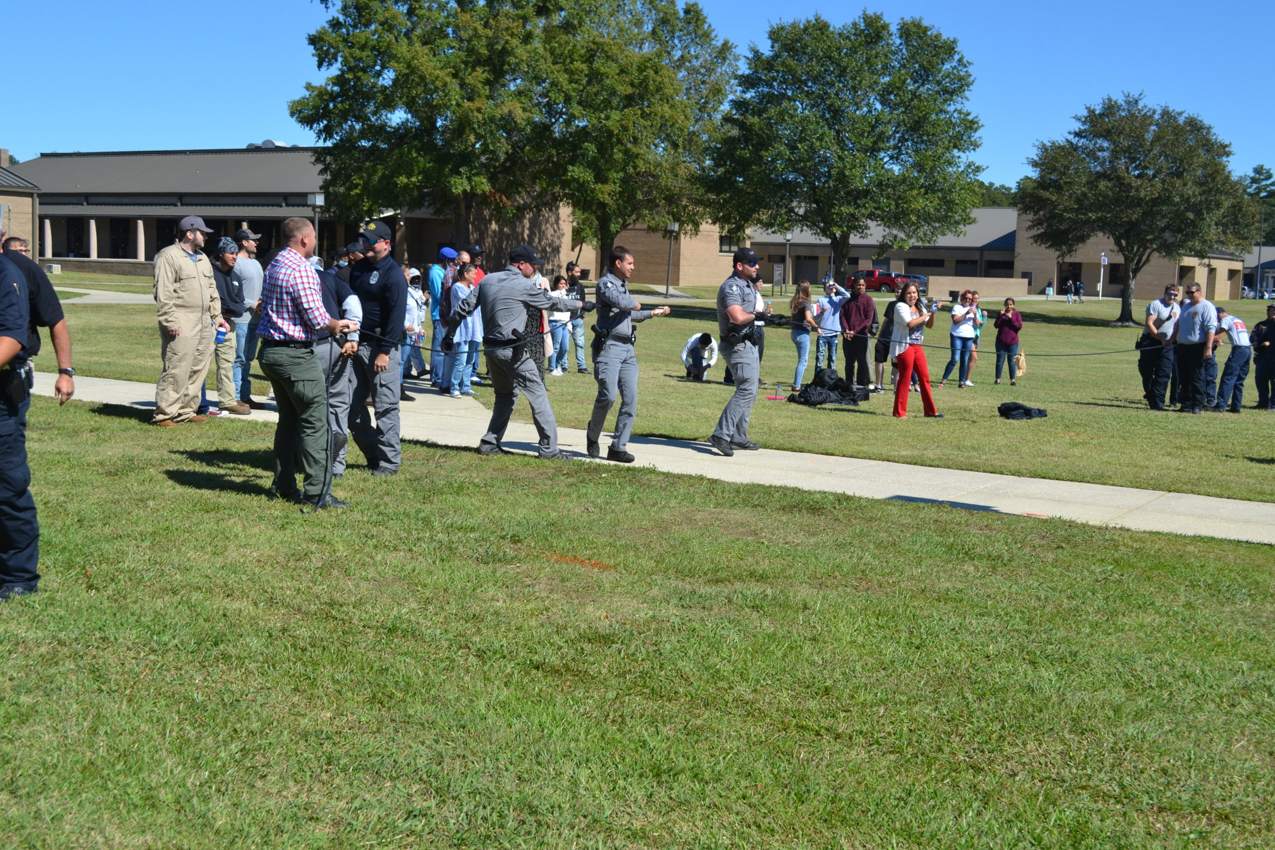 tug of war competition