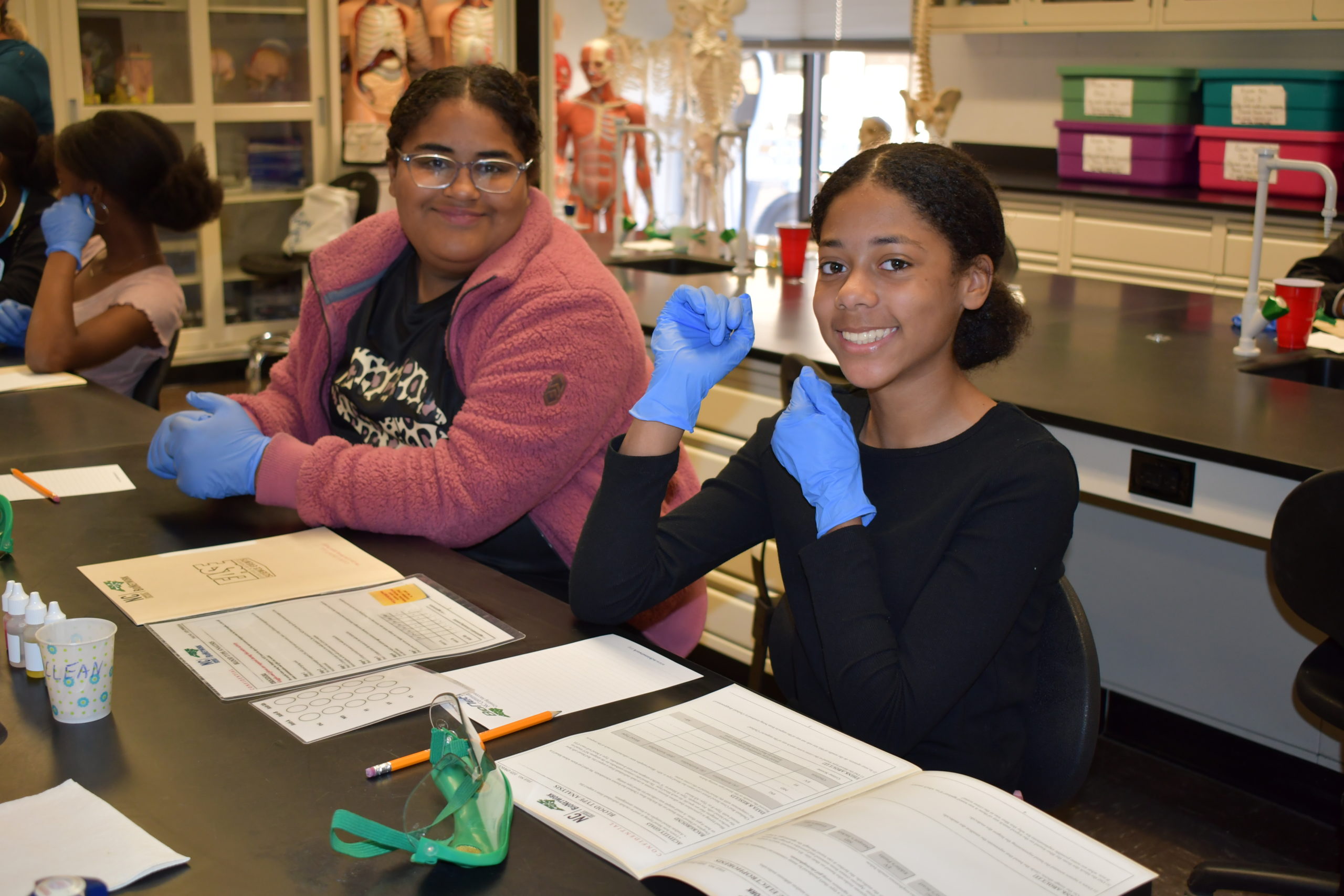 Littlefield Middle School takes part in Bionetwork Photos