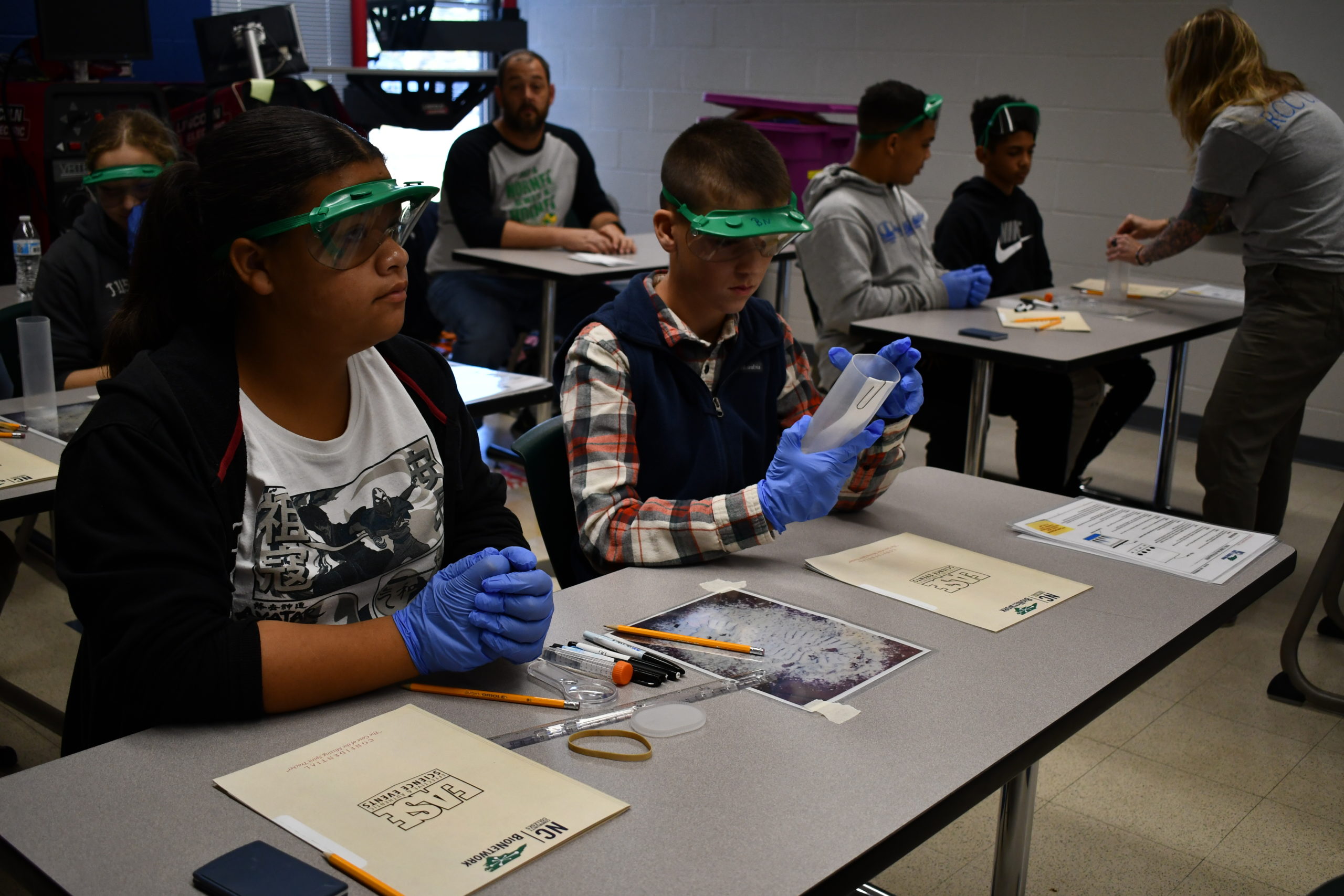 Littlefield Middle School takes part in Bionetwork Photos