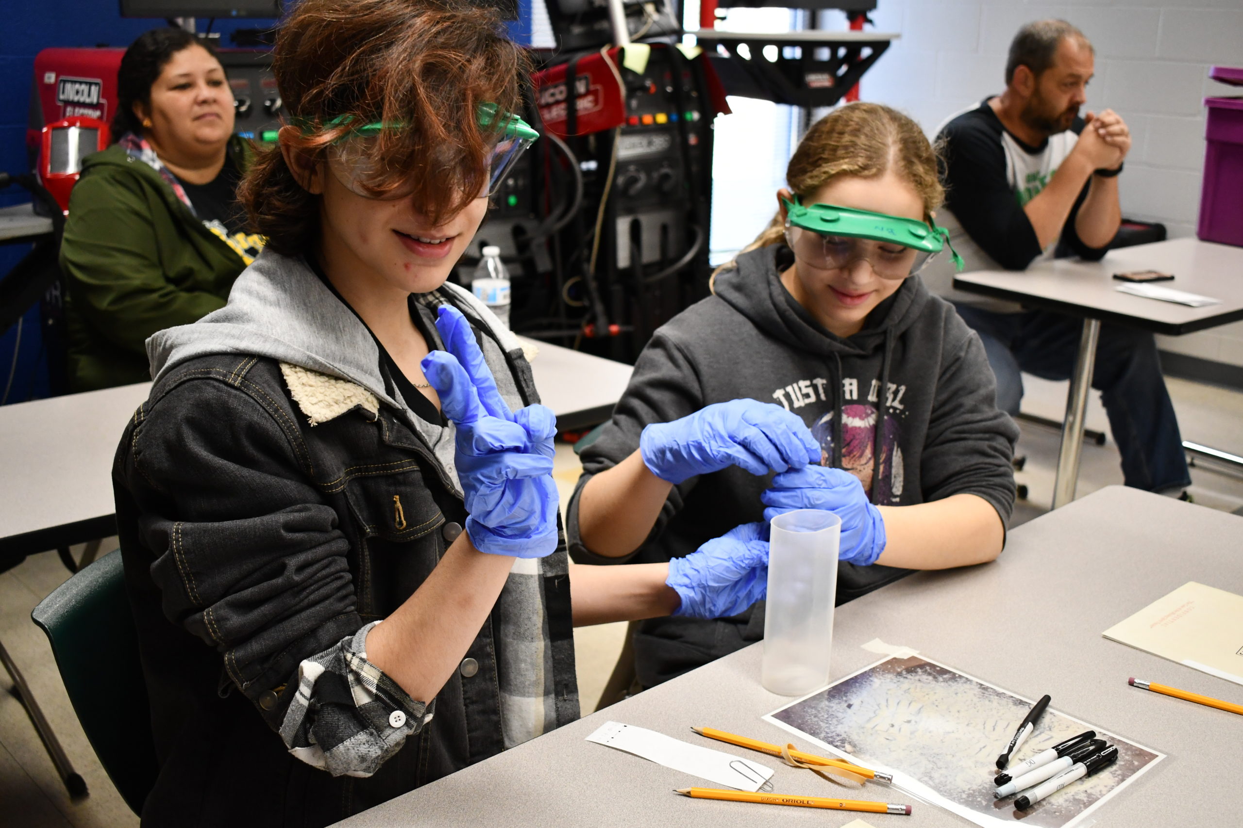 Littlefield Middle School takes part in Bionetwork Photos