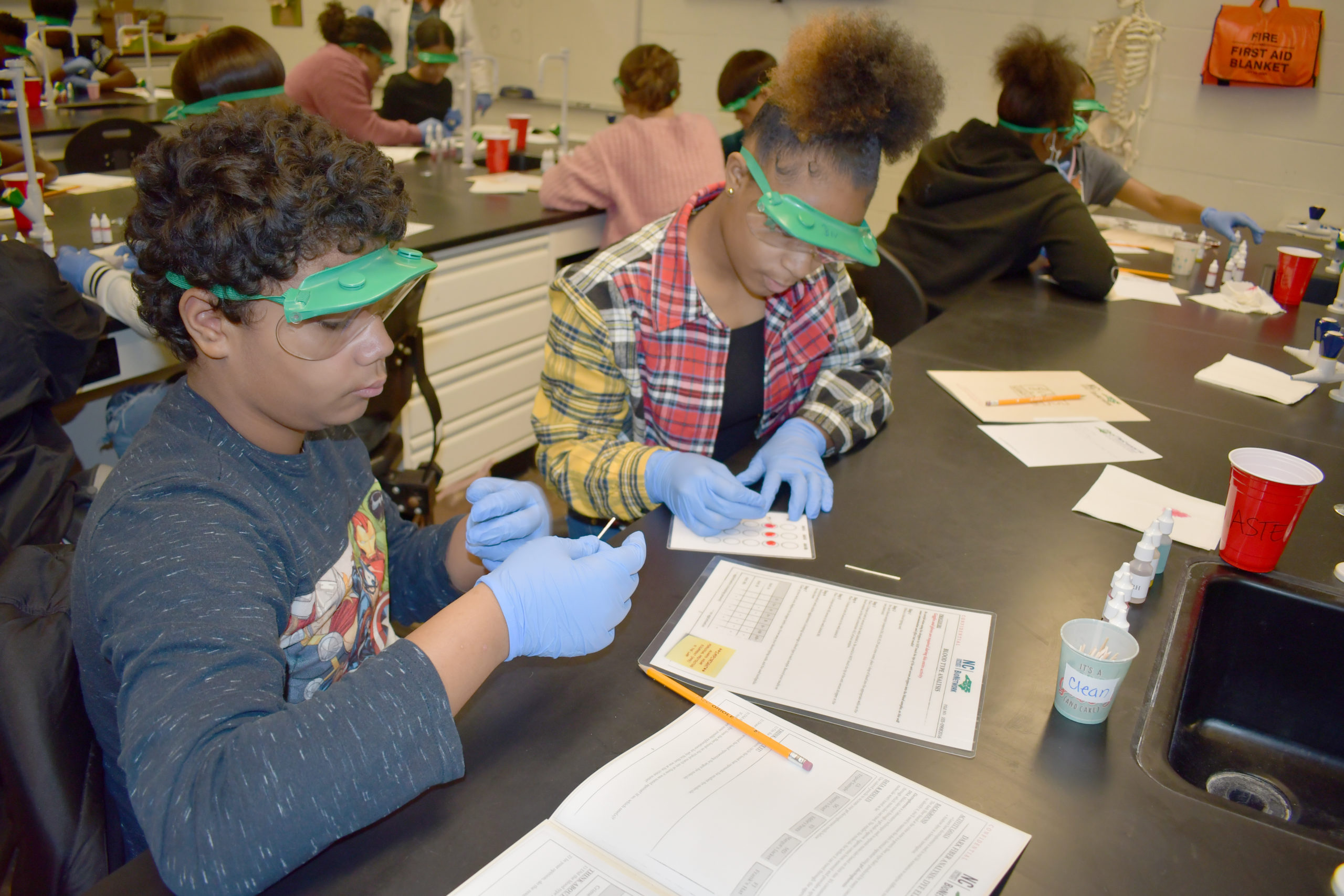 Littlefield Middle School takes part in Bionetwork Photos