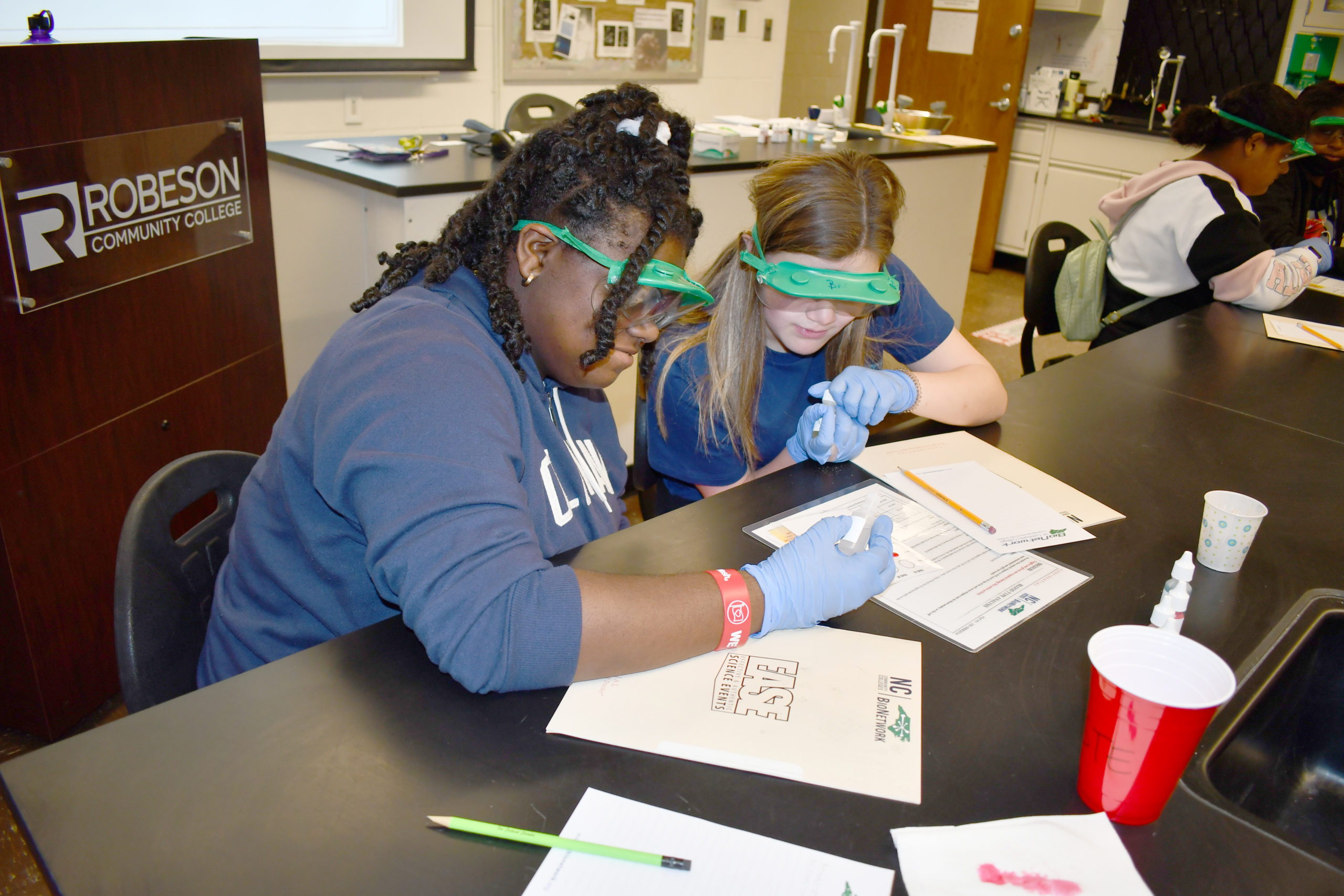 Littlefield Middle School takes part in Bionetwork Photos