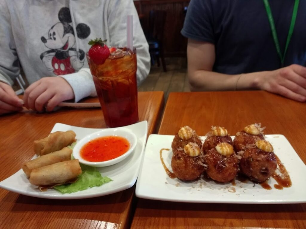 eating at Ramen Tsubaki