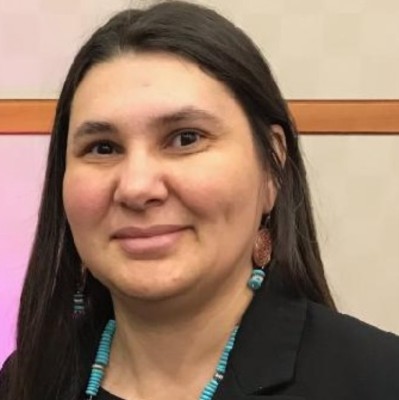 Cecelia Locklear academic advisor